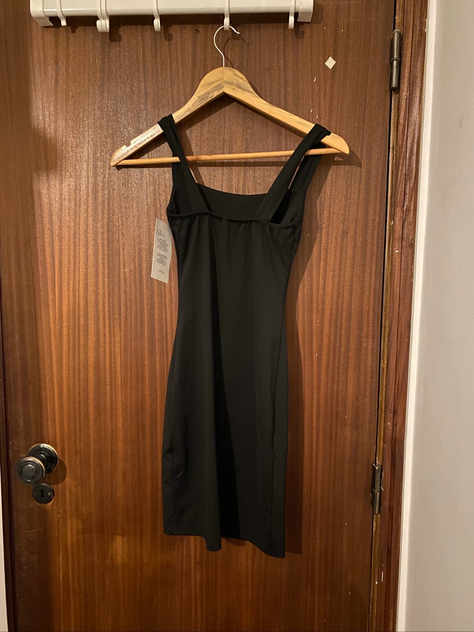 Black dress – photo 3